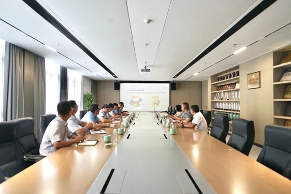 企業(yè)動態(tài)丨省建設(shè)廳姚昭暉副廳長一行蒞臨中立建設(shè)開展“三服務(wù)”活動